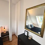 Maisonette With Terrace 公寓 布拉迪斯拉发