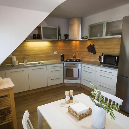 Maisonette With Terrace Lejlighed *