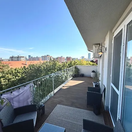 Maisonette With Terrace * براتسيلافا