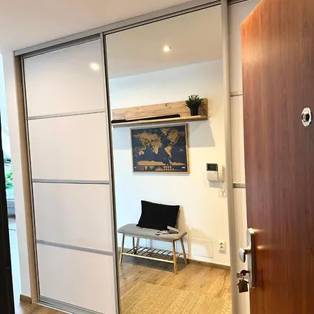 Maisonette With Terrace براتسيلافا